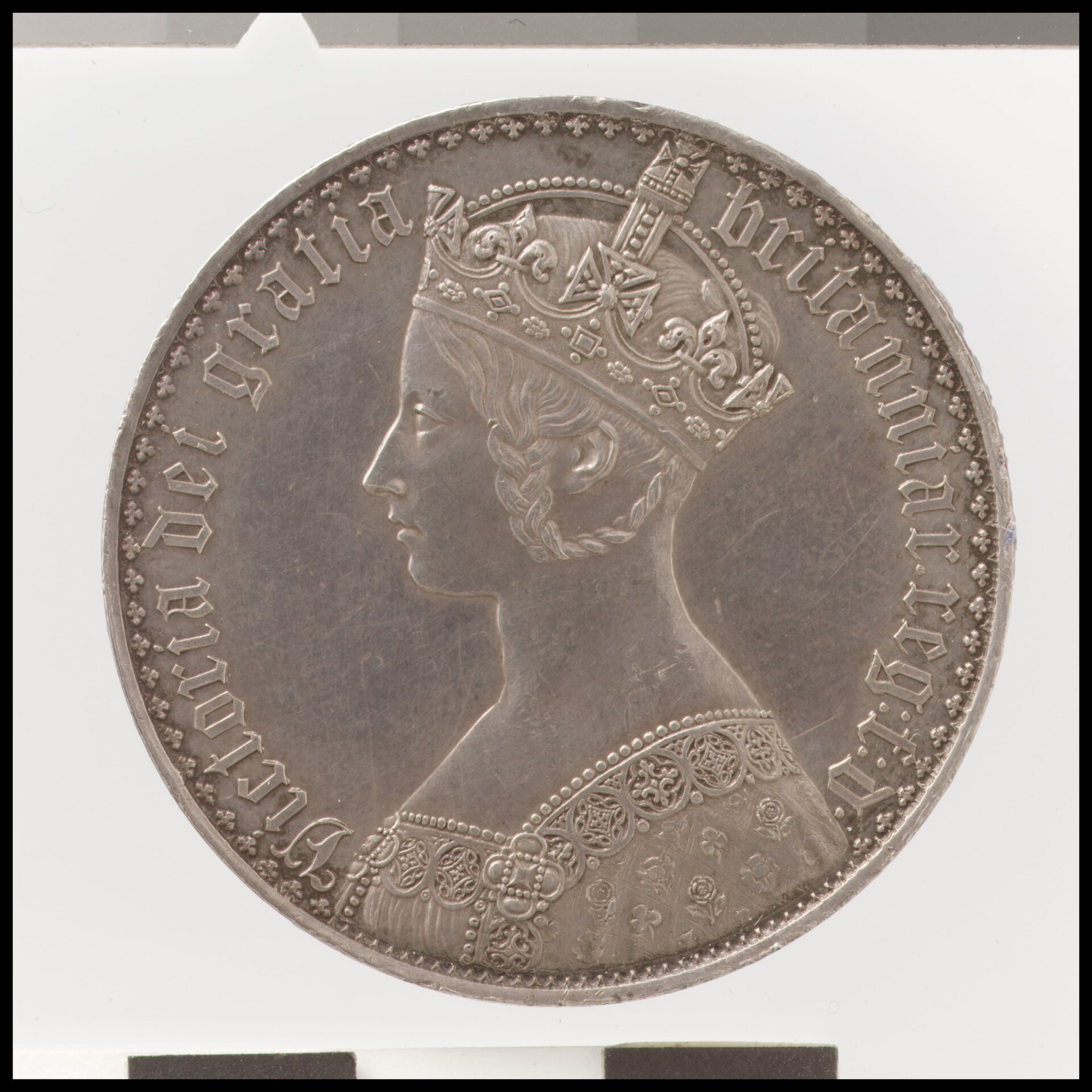 1847 Gothic Crown